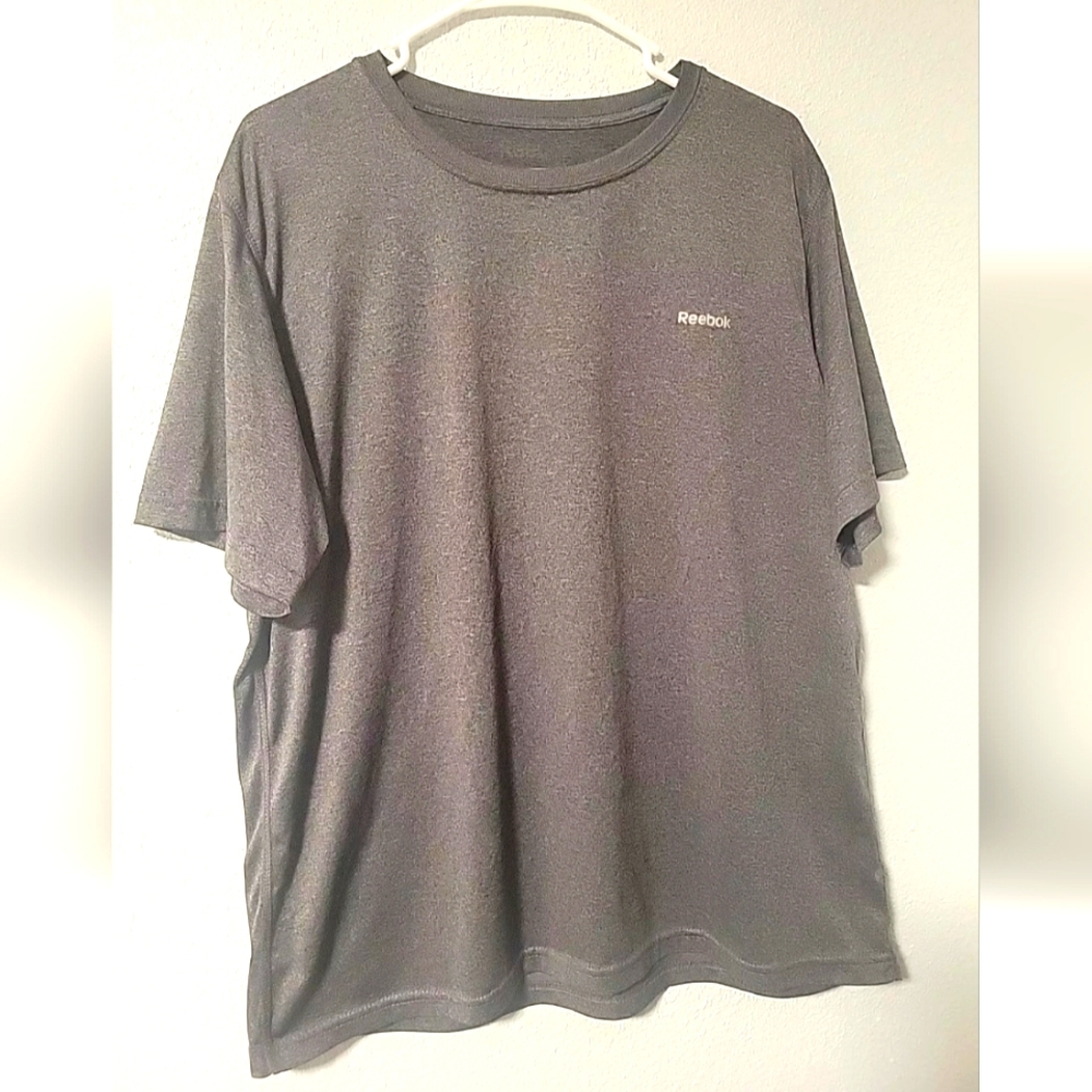 Reebok Mens 100% Polyester dri-fit T-shirt Work out Gym Size L